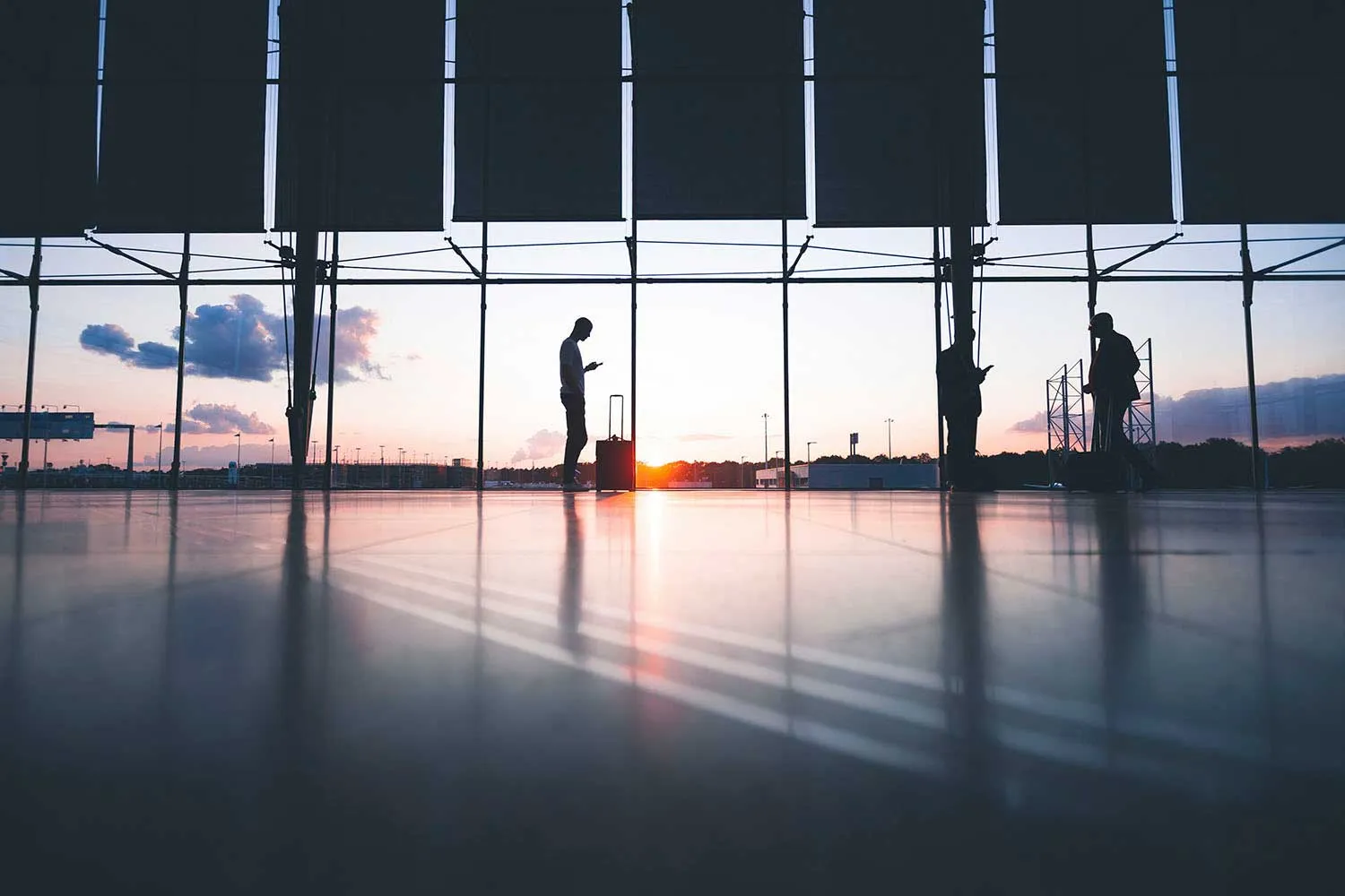 ¿Se puede salir del aeropuerto en una escala?