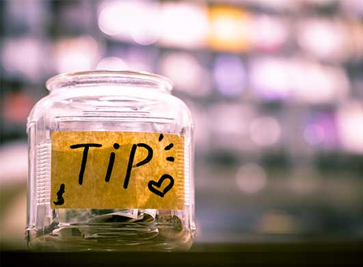 Cómo acertar con las propinas alrededor del mundo